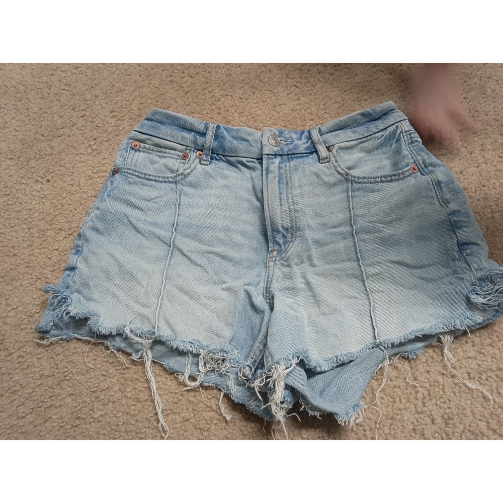 American Eagle Curvy Relaxed Shorts Light Wash Denim Women's 2 Shirt Shorts...